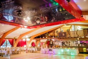 Photographe Metz Moselle Vue ensemble salle mariage de la croisette dHerival dans les Vosges ®gregory clement.fr